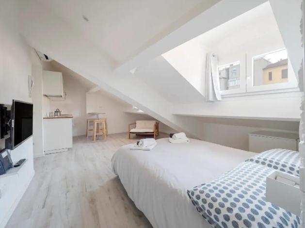 Sammartini Nice Attic Apartment Milan Exterior photo